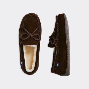 Vineyard Vines Classic Suede Shearling Slippers Like New - 9